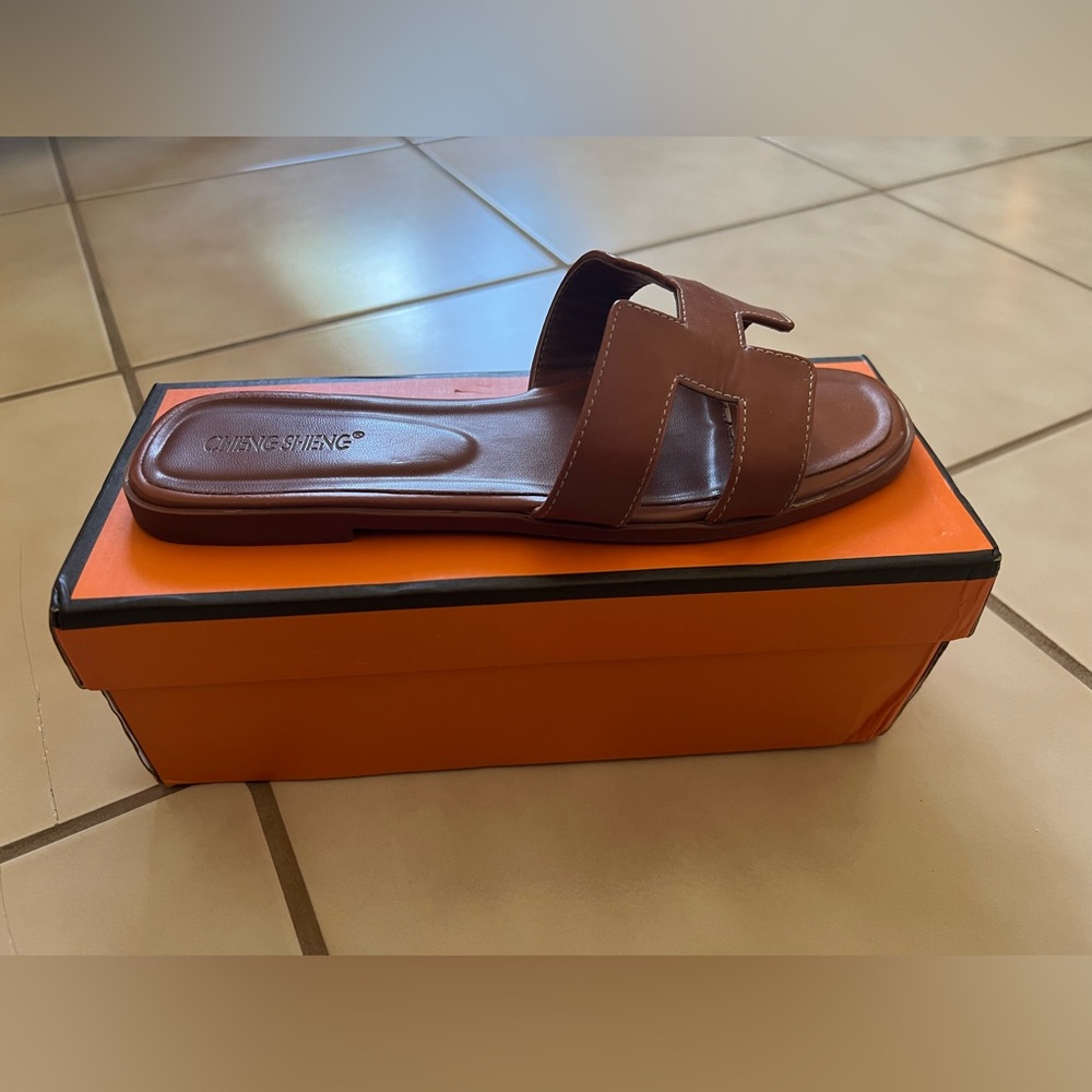 Oran Style H Slide Sandals